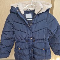 Детско зимно яке Zara 134 см, 9 г., снимка 1 - Детски якета и елеци - 41634678