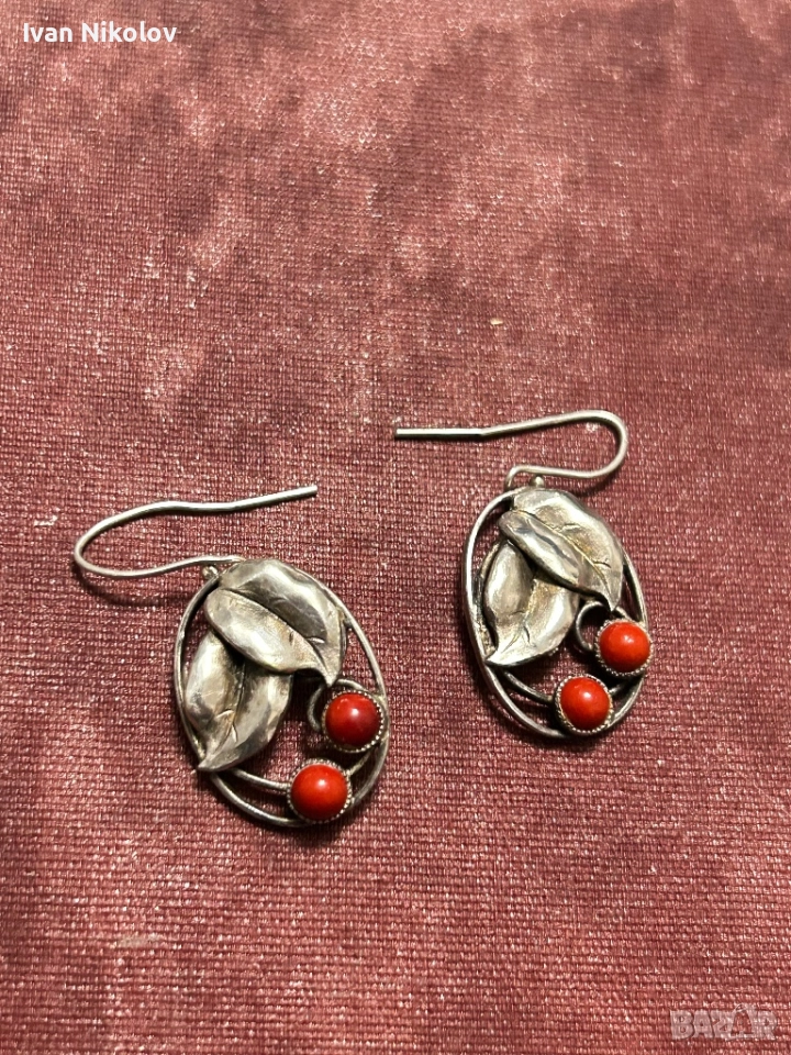 Сребърни обеци с естествен корал, снимка 1