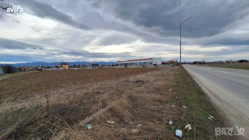 Имот на главен път, снимка 1