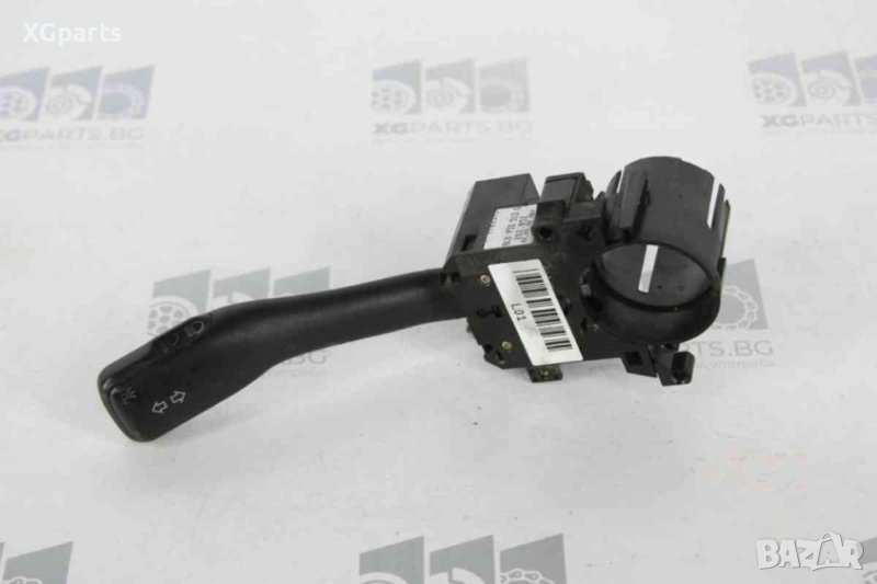 Лост светлини и мигачи за Volkswagen Passat B5 (1996-2005) 8L0953513G, снимка 1