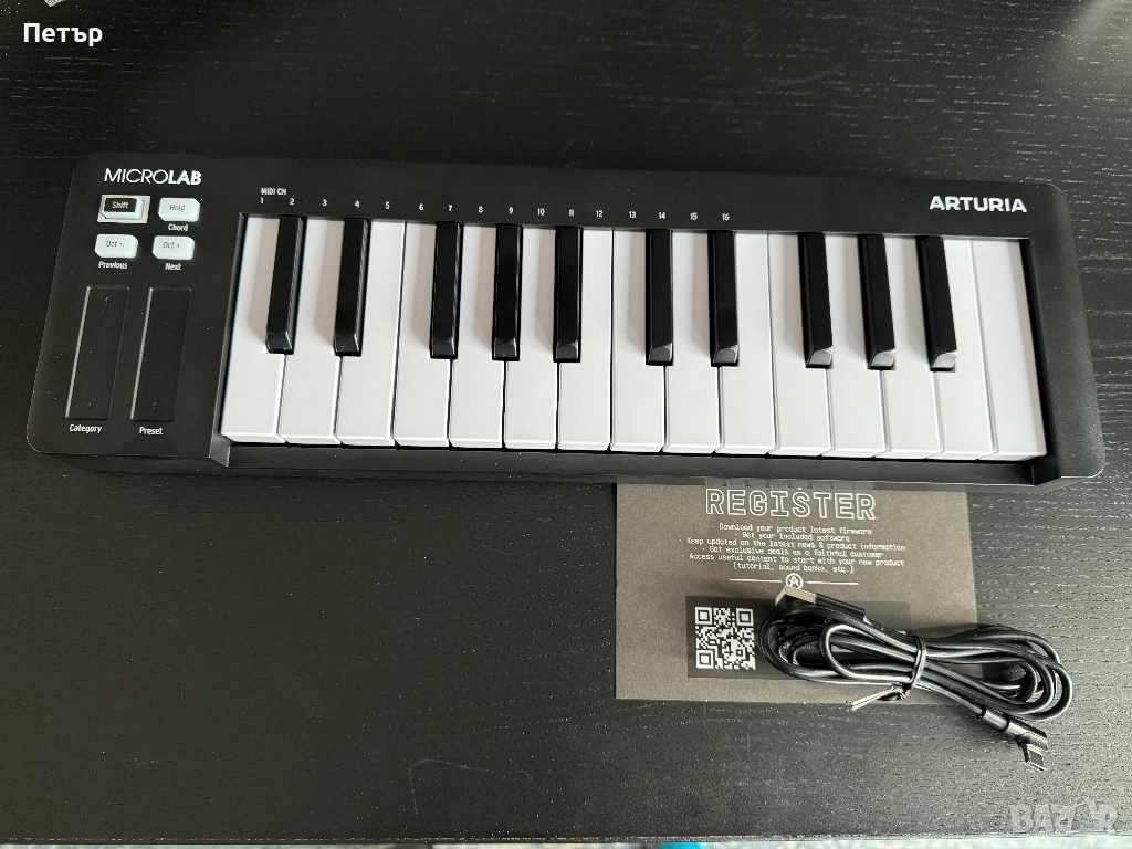 Arturia MicroLab Mk3 Black Миди клавиатура, снимка 1