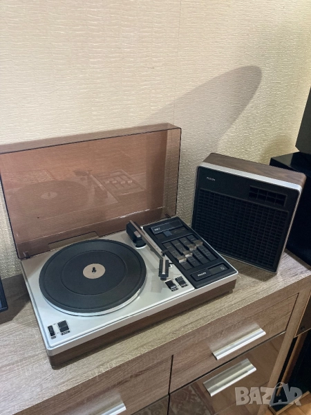 PHILIPS 22GF827/04 Грамофон с усилвател и тонколона VINTAGE, снимка 1