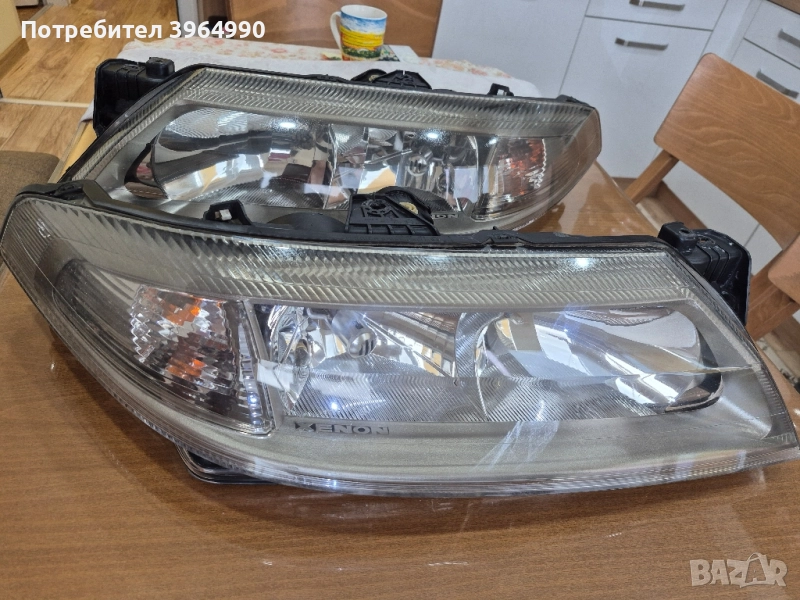 Кристални Оригинални Неразличими от нови КСЕНОНОВИ фарове VALEO за Рено Лагуна 2 2001/2005г , снимка 1