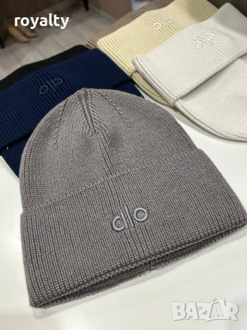 Alo Зимни Дамски Шапки Различни Цветове , снимка 2 - Шапки - 52886073