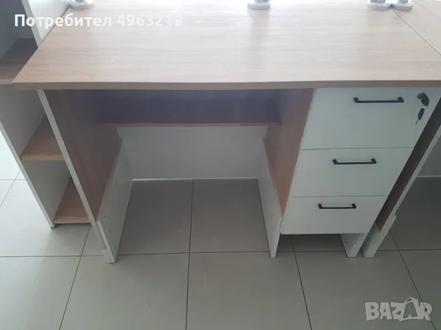 Продавам обзавеждане за аптека/офис/магазин, снимка 5 - Шкафове и рафтове - 56265710