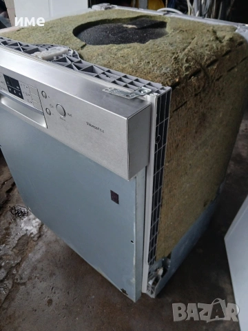 Съдомиялна за вграждане Bosch , снимка 3 - Съдомиялни - 53869861