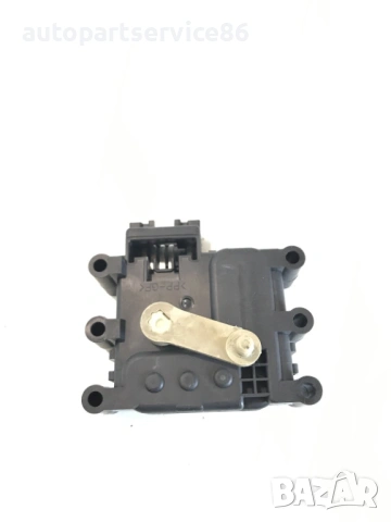 Мотор за клапа на вентилатора за отопление за Mazda 5 2.0D (2007), снимка 2 - Части - 53700304