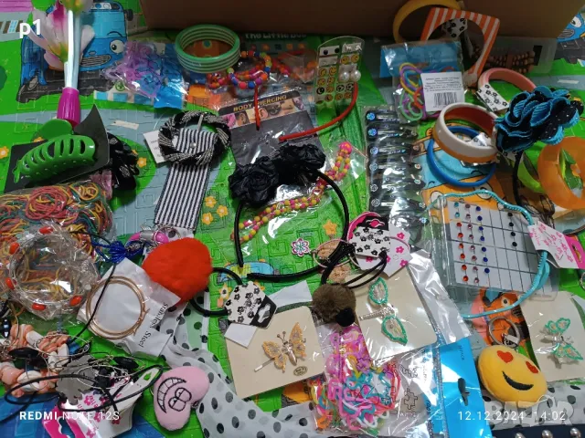 лот аксесоари за момичета , снимка 2 - Други - 48320421