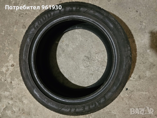 Единична лятна гума GOODYEAR F1 235 45 17, снимка 2 - Гуми и джанти - 52040874