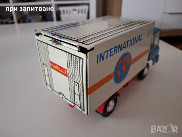 Стари соц играчки, кола и камион, снимка 8 - Аксесоари за велосипеди - 51074076