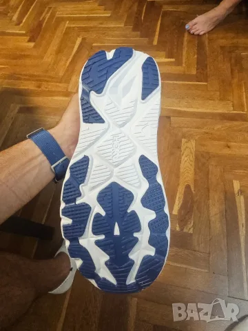 Hoka Arahi 8  - реплика, снимка 10 - Спортни обувки - 56299833