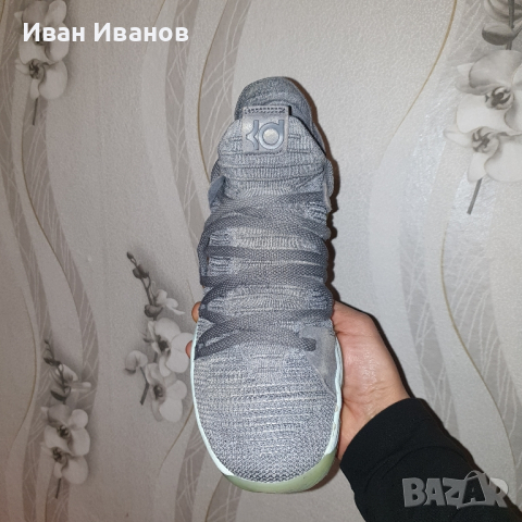 Nike KD 10 Cool Grey Igloo оригинални маратонки номер 40,5 -41, снимка 9 - Маратонки - 44827435