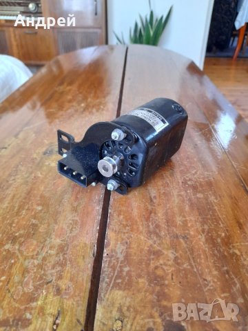 Старо моторче за шевна машина #2