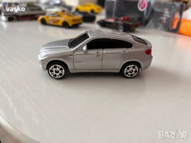 Бураго BMW около 1:60