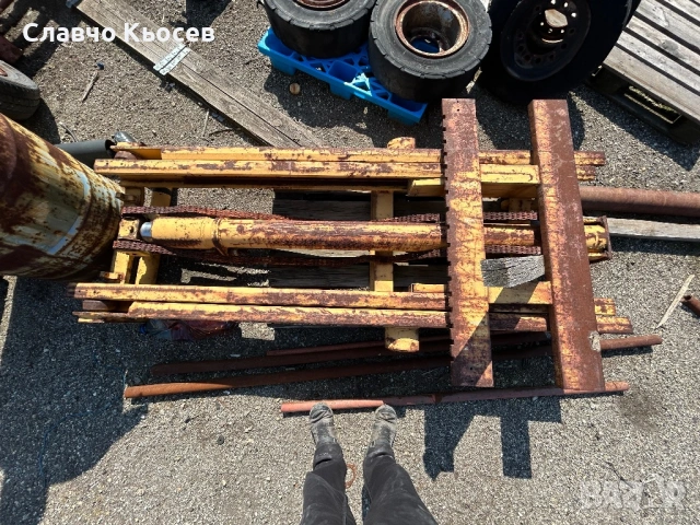 Повдигателна уредба за мотокар, снимка 2 - Резервни части за машини - 53762338