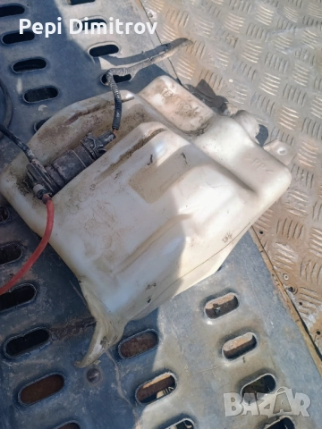 Казанче чистачки Nissan Micra III Hatchback (01.2003 - 06.2010),, снимка 2 - Части - 51752090