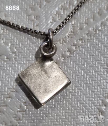 Синджир с висулка Swarovski, снимка 5 - Колиета, медальони, синджири - 44329415