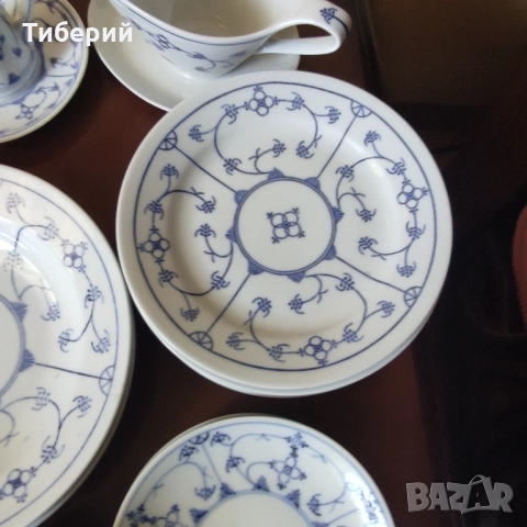 Порцеланов сервиз за хранене, снимка 5 - Сервизи - 51939987