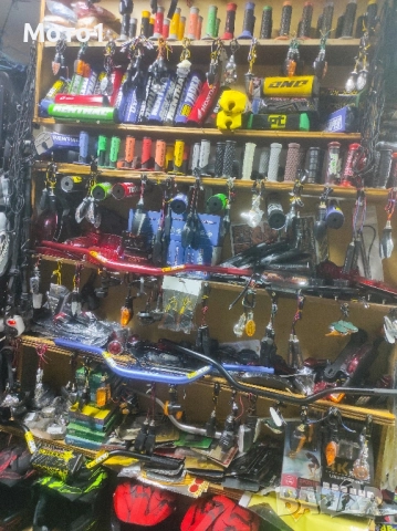 Мото екипировка нова,втора употреба и аксесоари,части за мотори. , снимка 6 - Други - 51764291