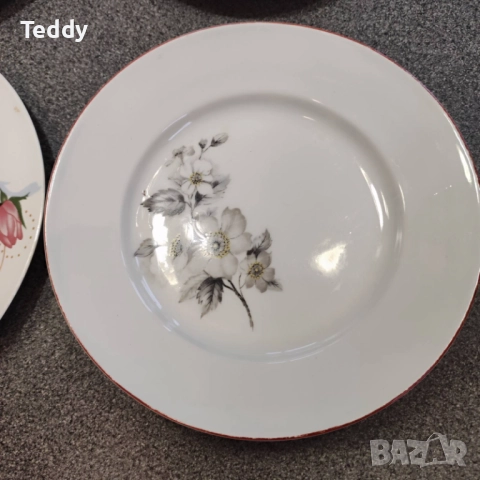 Ретро чинии, стар български порцелан, снимка 5 - Други ценни предмети - 51977457