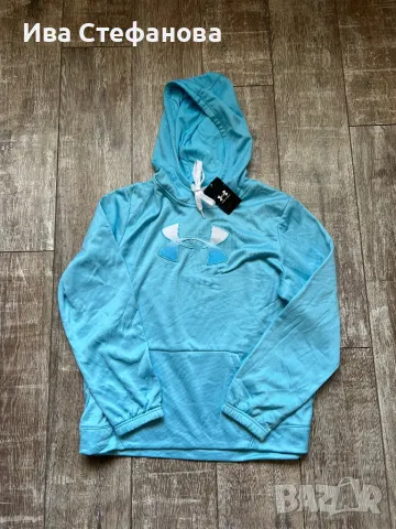 Under Armour USA оригинално електриково синьо  ново худи блуза спотно горнище с качулка ново етикета, снимка 2 - Блузи - 49299784