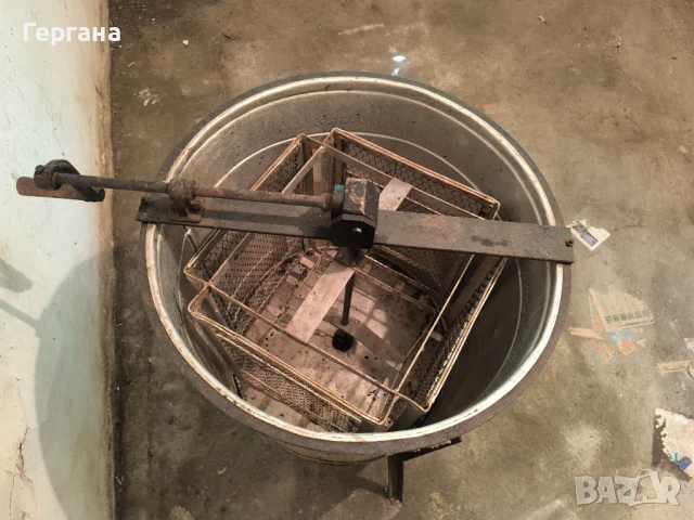 Центрофуга за мед в област Видин, снимка 2 - За пчели - 51334068