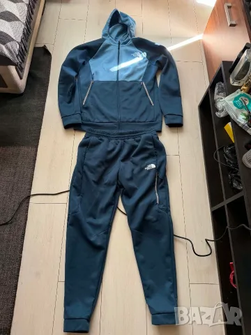 The North Face спортен екип-оригинален