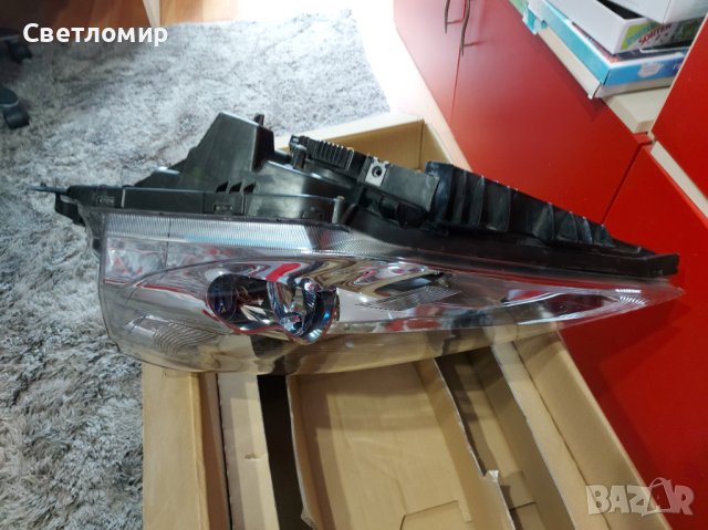 Фар ляв за Nissan Leaf, снимка 5 - Части - 44314684