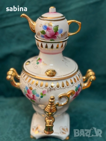 Нов комплект порцеланов самовар и захарница Гжель/Гжел, снимка 3 - Антикварни и старинни предмети - 52860180