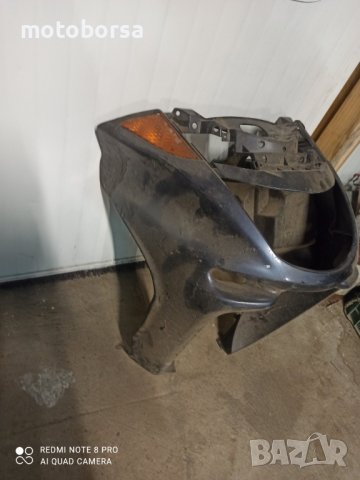 предна маска Yamaha Majestic 250, снимка 3 - Мотоциклети и мототехника - 44404562