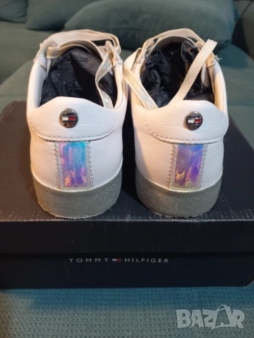 Обувки Tommy  Hilfiger , снимка 4 - Маратонки - 53156850