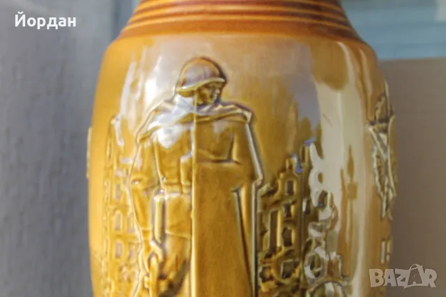 Уникална СССР ваза ''Победа'' Втора Световна Война, снимка 11 - Антикварни и старинни предмети - 47270446