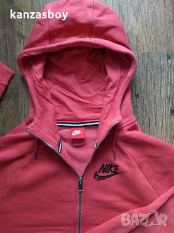 nike - страхотно дамско горнище КАТО НОВО, снимка 2 - Спортни екипи - 35733986