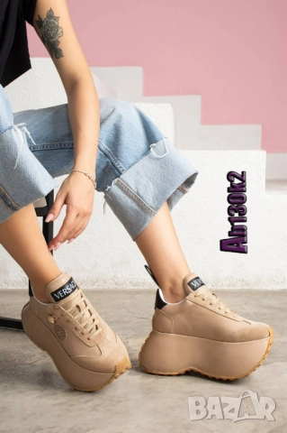 дамски маратонки versace от естествена кожа , снимка 5 - Маратонки - 51459330