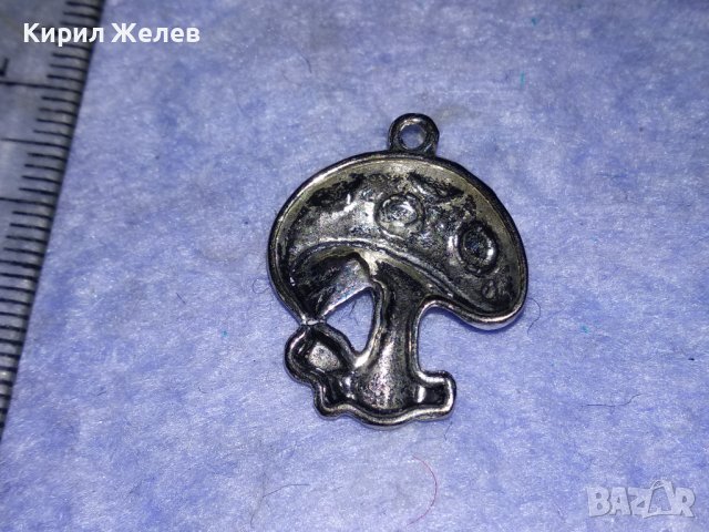 ФИГУРАЛЕН СРЕБЪРЕН с БЯЛА ПОЗЛАТА АРТ МЕДАЛЬОН - ГЪБКА 37419, снимка 4 - Колиета, медальони, синджири - 40933398