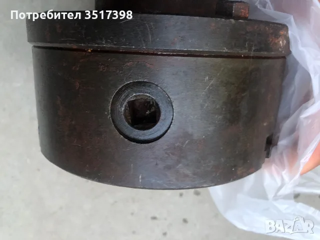 Български универсали 160mm-200mm, снимка 13 - Стругове - 56408352