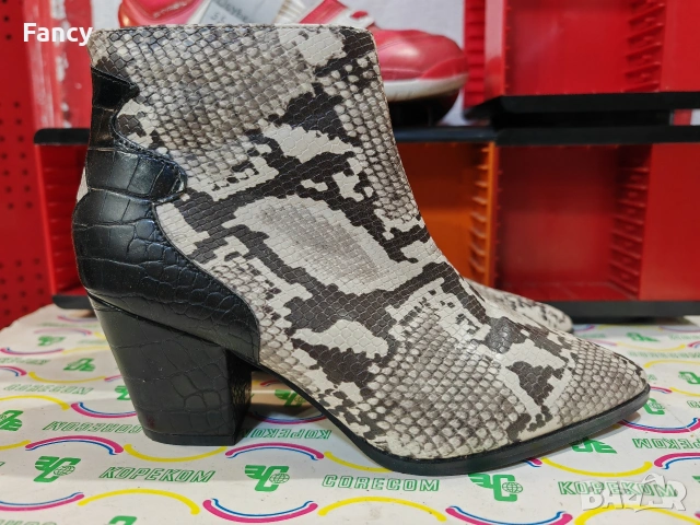 Страхотни дамски боти 40 номер 