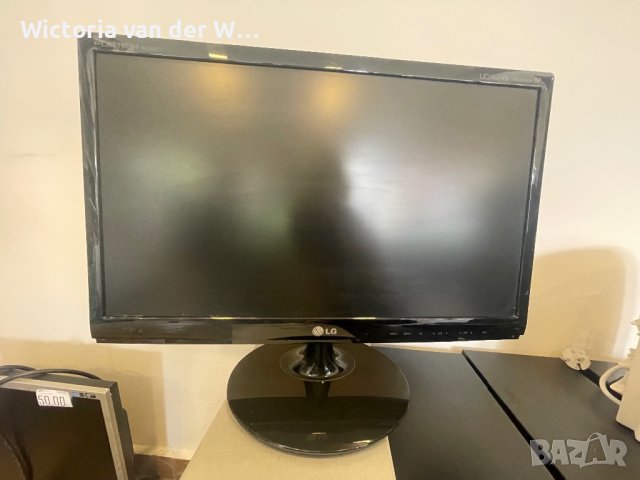 Монитор-телевизор LG Flatron M2280D