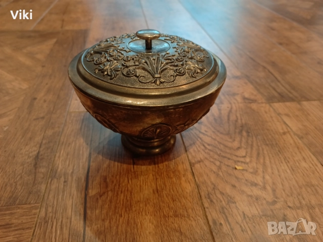 Посребрена бонбониера , снимка 2 - Декорация за дома - 52093103