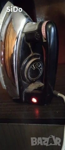 Ютия за гладене от 1980г, снимка 2 - Други стоки за дома - 50602401