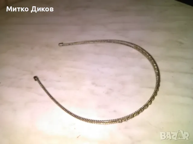 диадема с 23 кристали отлична, снимка 4 - Аксесоари за коса - 48511402