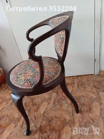 Стар английски стол, снимка 6 - Антикварни и старинни предмети - 52133507