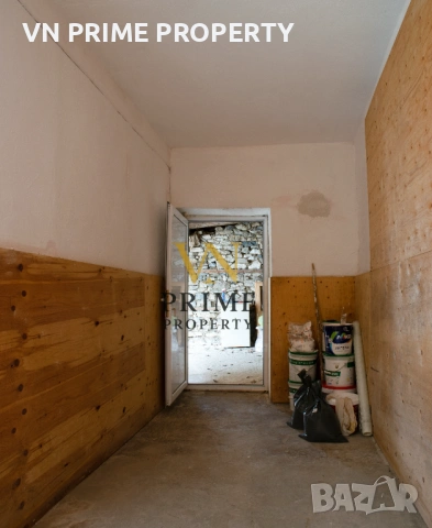 Триетажна масивна каменнa къща в с. Забърдо - 60 000 €, снимка 2 - Къщи - 53576286