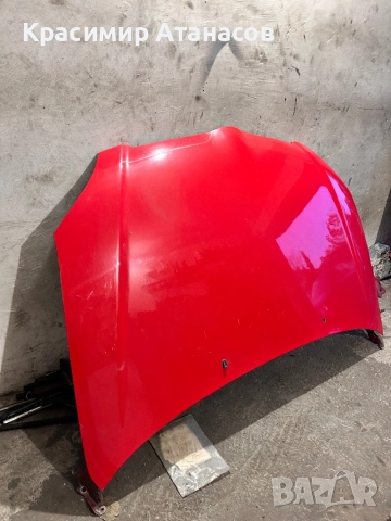 Преден капак за Тойота корола E120. Хечбек. 2004-2007г, снимка 2 - Части - 52437413