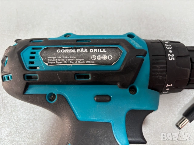 Работещо Винтовертче с батерия и зарядно, снимка 2 - Винтоверти - 53783386