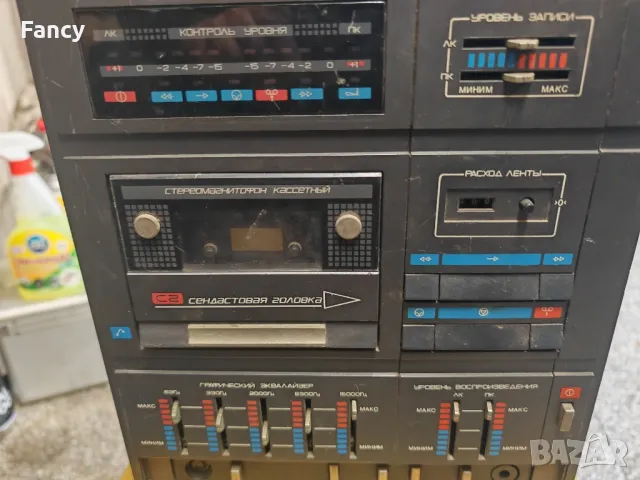Руски касетофон Комета М 2250, снимка 4 - Радиокасетофони, транзистори - 47550308