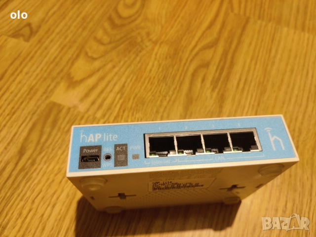 Mikrotik hAP Lite, снимка 2 - Рутери - 51637148