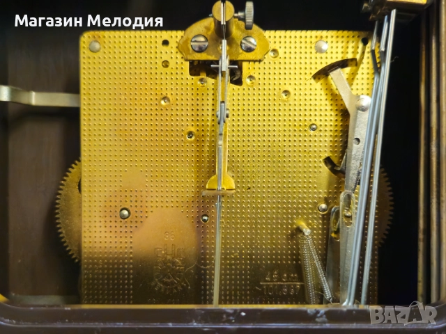 Немски стенен часовник J.schrenk с махало и тежести. Не работи, продава се за декорация или някой да, снимка 8 - Стенни часовници - 50575677