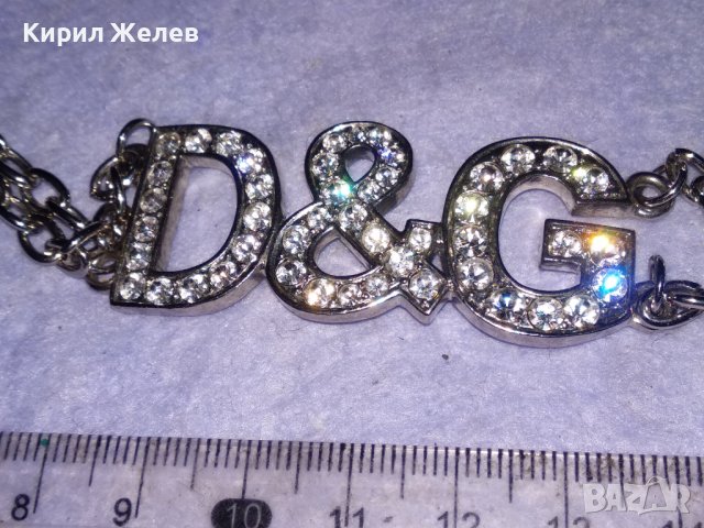 D&G ЕФЕКТНО ФЕШЪН АРТ КОЛИЕ - БЛАГОРОДНА СТОМАНА с БЯЛА ПОЗЛАТА и БЛЕСТЯЩИ ФАСЕТИРАНИ КРИСТАЛИ 70891, снимка 5 - Колиета, медальони, синджири - 41681666