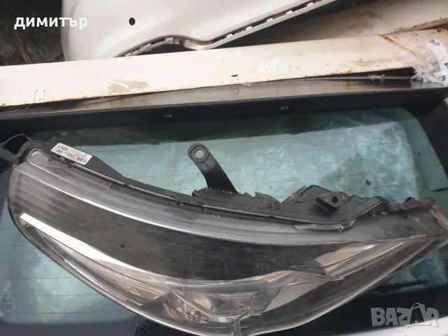 Десен фар Toyota Verso 2013-2018, снимка 6 - Части - 48258665